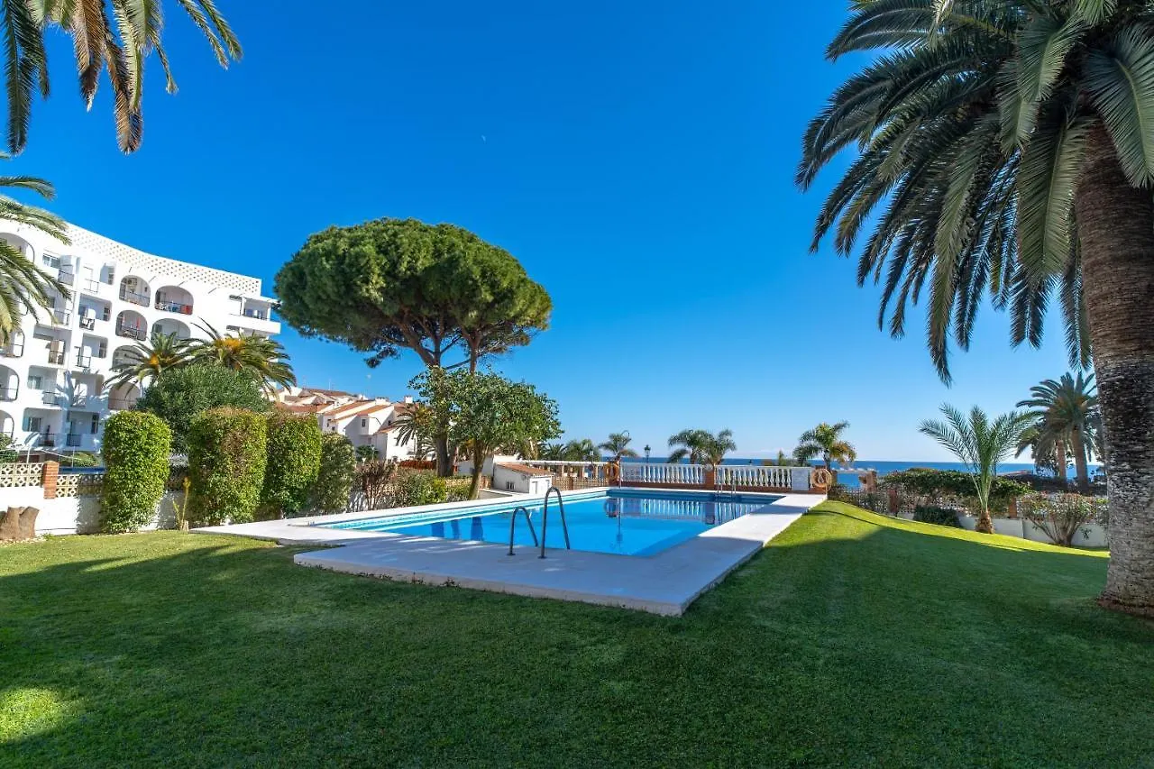 Carabeo 27 Studios Casasol Nerja Apartment